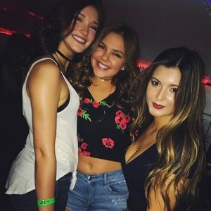 Meet your Posher, Mia